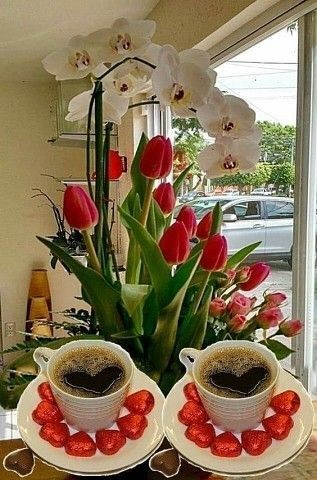 Гарні фото кави та квіти - велика підбірка