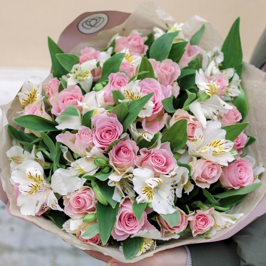 Квіти для коханої дівчини, відправити картинку букетик